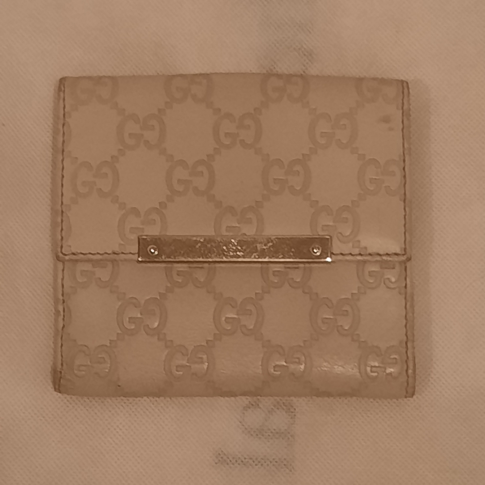 Gucci bi-fold wallet